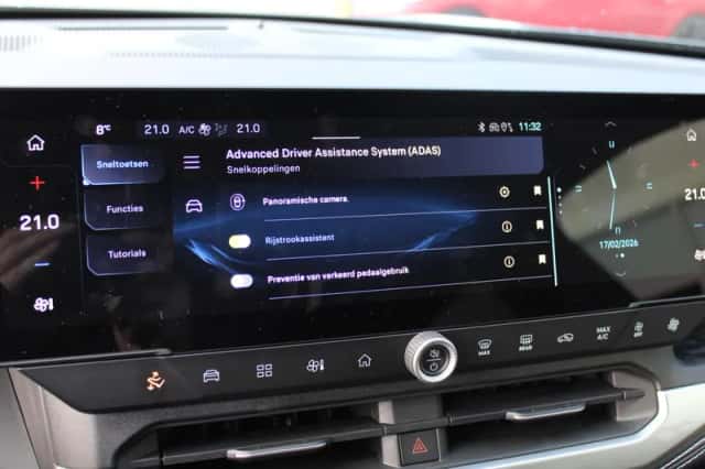Jeep Compass (2026) thumbnail 13