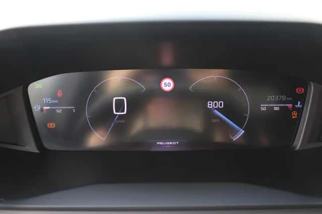 Peugeot 2008 (2025) thumbnail 5
