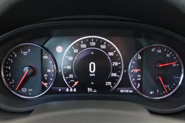 Opel Insignia (2017) thumbnail 6