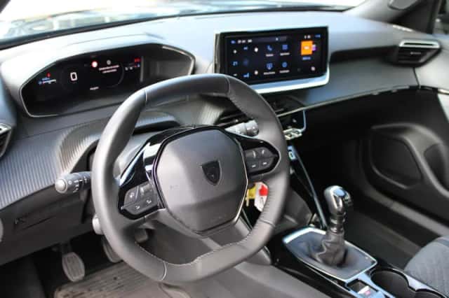 Peugeot 2008 (2025) thumbnail 6