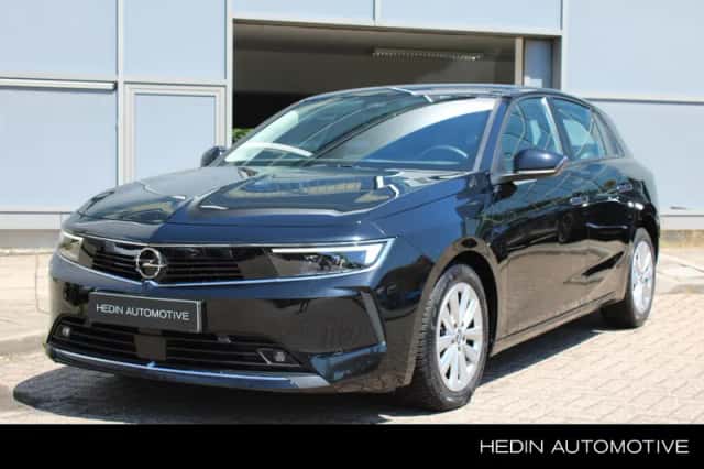 Opel Astra (2022) thumbnail 1