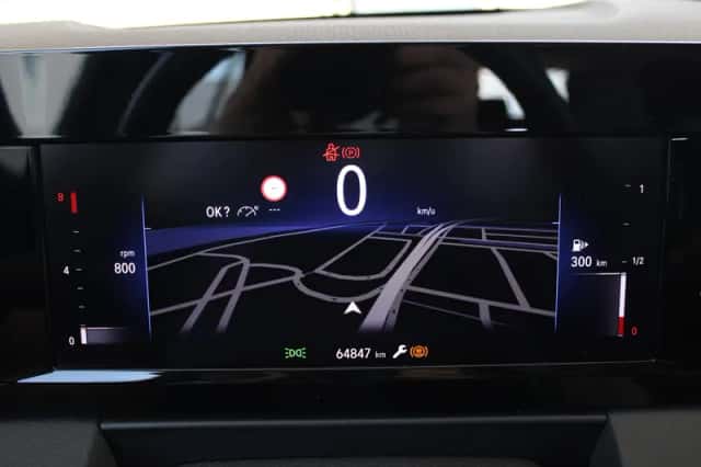 Opel Astra (2022) thumbnail 6
