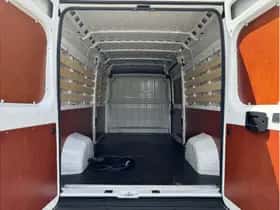 Peugeot Boxer (2021) thumbnail 13