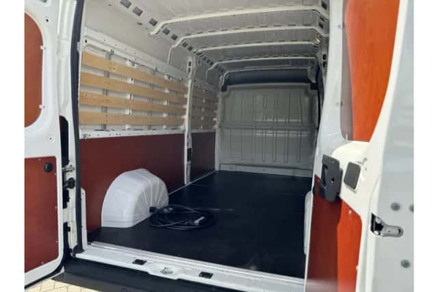 Peugeot Boxer (2021) thumbnail 14