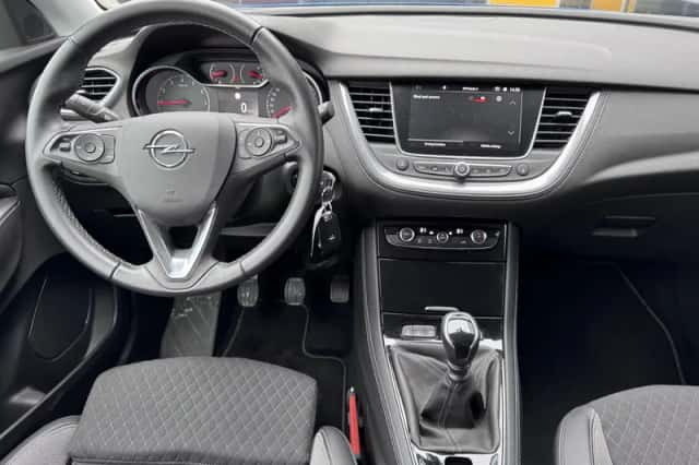 Opel Grandland X (2020) thumbnail 3