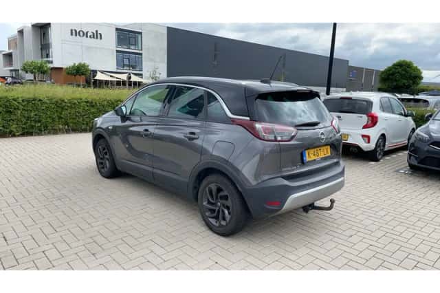 Opel Crossland X (2020) thumbnail 2