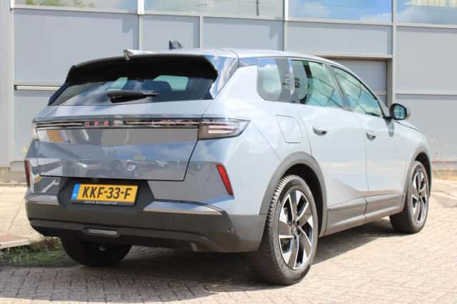 Opel Grandland (2025) thumbnail 2