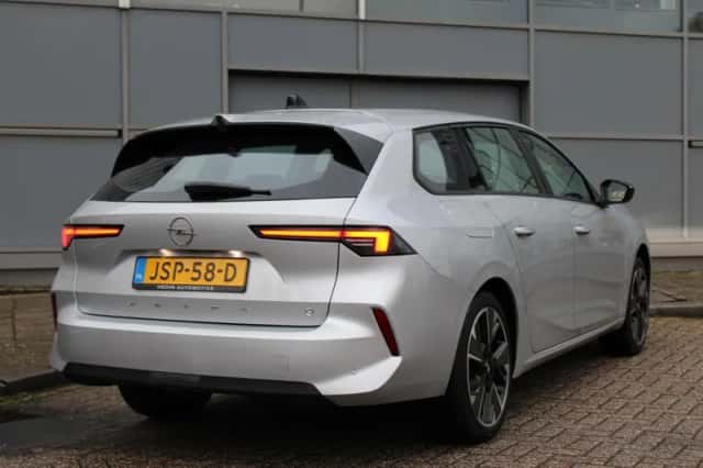 Opel Astra (2025) thumbnail 2