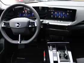 Opel Astra (2025) thumbnail 3