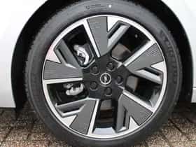 Opel Astra (2025) thumbnail 5