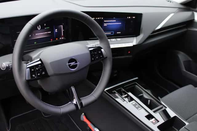 Opel Astra (2025) thumbnail 9