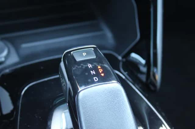 Peugeot 208 (2021) thumbnail 14