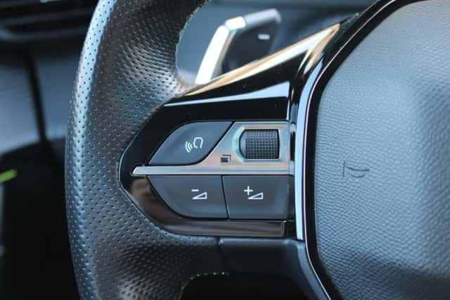 Peugeot 208 (2021) thumbnail 19