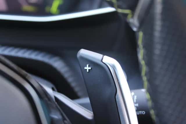 Peugeot 208 (2021) thumbnail 24