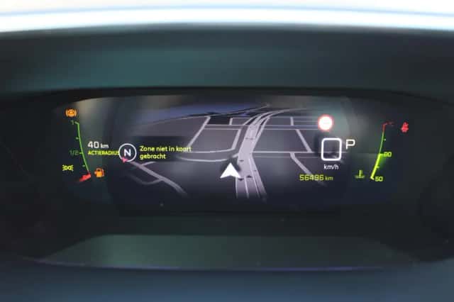 Peugeot 208 (2021) thumbnail 4