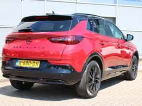 Opel Grandland (2022) thumbnail 2