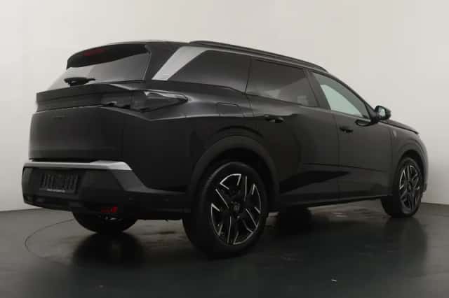 Peugeot 5008 (2026) thumbnail 3