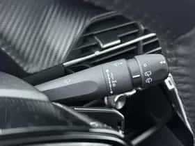 Peugeot 208 (2022) thumbnail 26