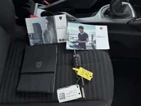 Peugeot 208 (2022) thumbnail 9