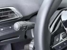 Peugeot 3008 (2022) thumbnail 26
