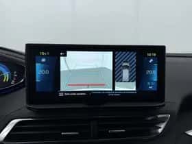 Peugeot 3008 (2022) thumbnail 9