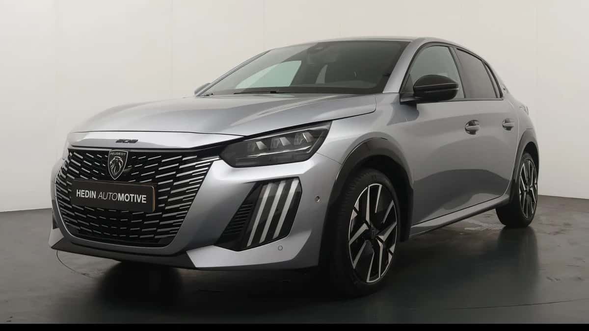 Peugeot 208 (2024) — foto 1