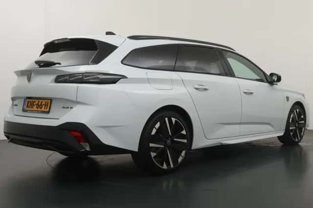 Peugeot 308 (2026) thumbnail 2