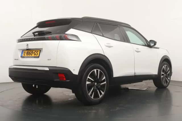 Peugeot e-2008 (2021) thumbnail 2