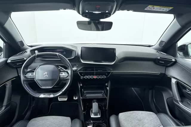 Peugeot e-2008 (2021) thumbnail 4