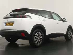 Peugeot 2008 (2021) thumbnail 2