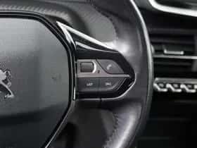 Peugeot 2008 (2021) thumbnail 18