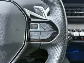 Peugeot 3008 (2021) thumbnail 18