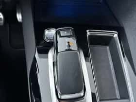 Peugeot 3008 (2021) thumbnail 23