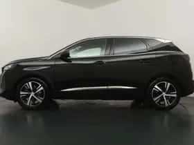 Peugeot 3008 (2021) thumbnail 4