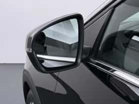 Peugeot 3008 (2021) thumbnail 39