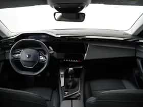 Peugeot 308 (2023) thumbnail 2
