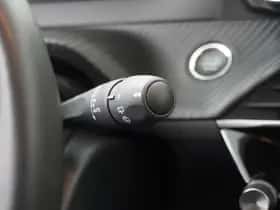 Peugeot e-208 (2023) thumbnail 26