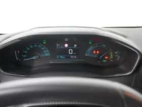 Peugeot e-208 (2023) thumbnail 6