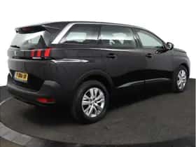 Peugeot 5008 (2023) thumbnail 2