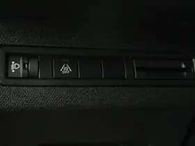 Peugeot 5008 (2023) thumbnail 24