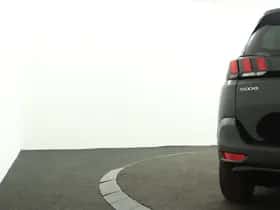 Peugeot 5008 (2023) thumbnail 33