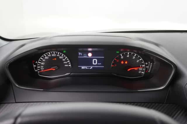 Peugeot 208 (2025) thumbnail 6
