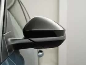Peugeot E-5008 (2026) thumbnail 33
