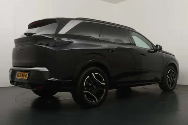 Peugeot E-5008 (2026) thumbnail 2