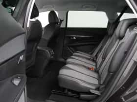 Peugeot 5008 (2020) thumbnail 16