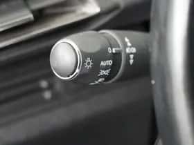 Peugeot 5008 (2020) thumbnail 27