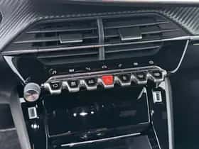Peugeot 208 (2021) thumbnail 11