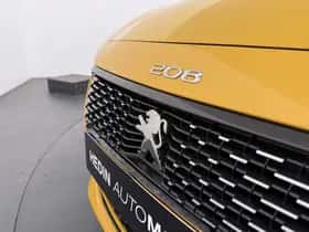 Peugeot 208 (2021) thumbnail 31