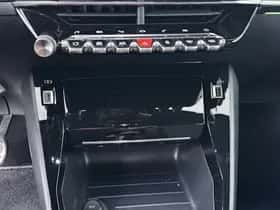 Peugeot 208 (2021) thumbnail 49