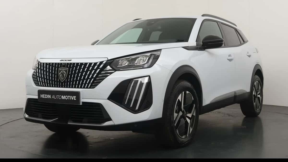 Peugeot 2008 (2025) — foto 1